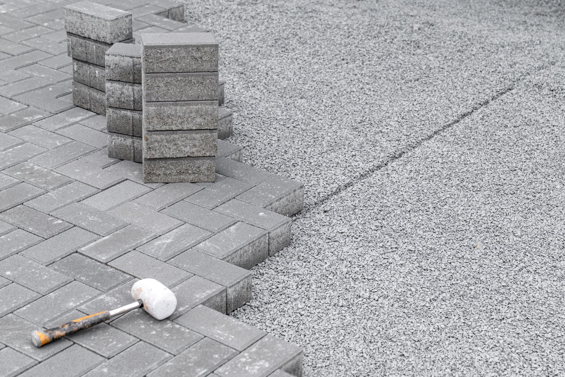 Can New Blockwork Be Tied Into Existing Stone or Brickwork?